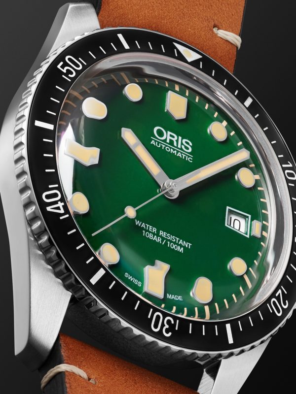 Divers Sixty-Five Date Automatic 42mm Stainless Steel and Leather Watch, Ref. No. 01 733 7720 4057-07 5 21 45 - CU