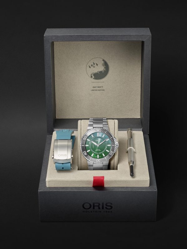 Aquis Dat Watt Limited Edition II Automatic 43.5mm Stainless Steel Watch, Ref. No. 01 743 7734 4197-Set - E3 Aquis Dat Watt Limited Edition II Automatic 43.5mm Stainless Steel Watch, Ref. No. 01 743 7734 4197-Set - E3