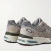 991v2 Suede and Mesh Sneakers - BK 991v2 Suede and Mesh Sneakers - BK