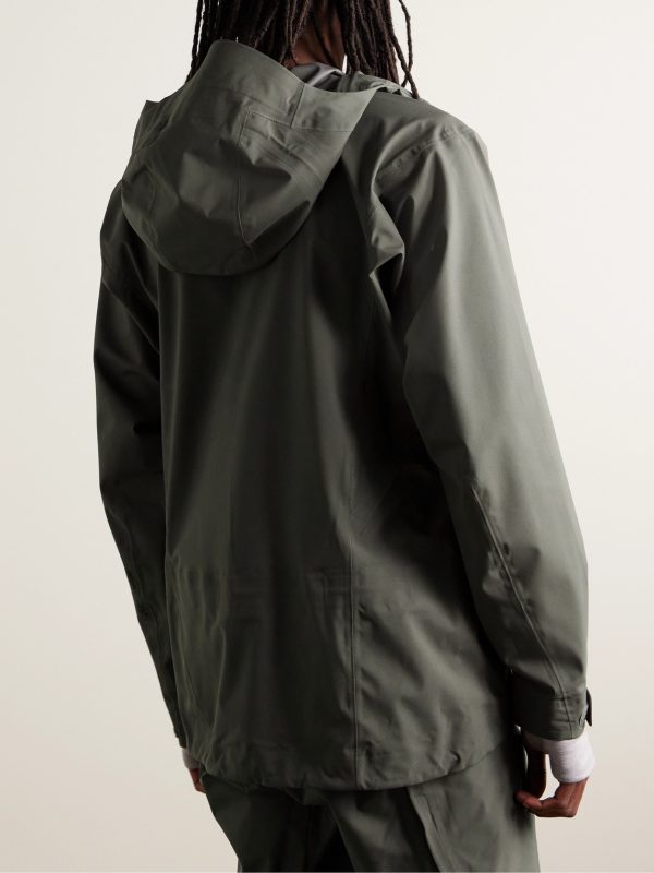 Rollercoaster Recycled Hooded Ski Jacket - BK Rollercoaster Recycled Hooded Ski Jacket - BK