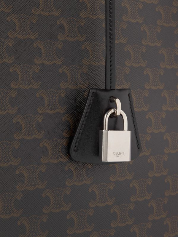 Cabas Triomphe Large Logo-Print Leather Tote Bag - CU