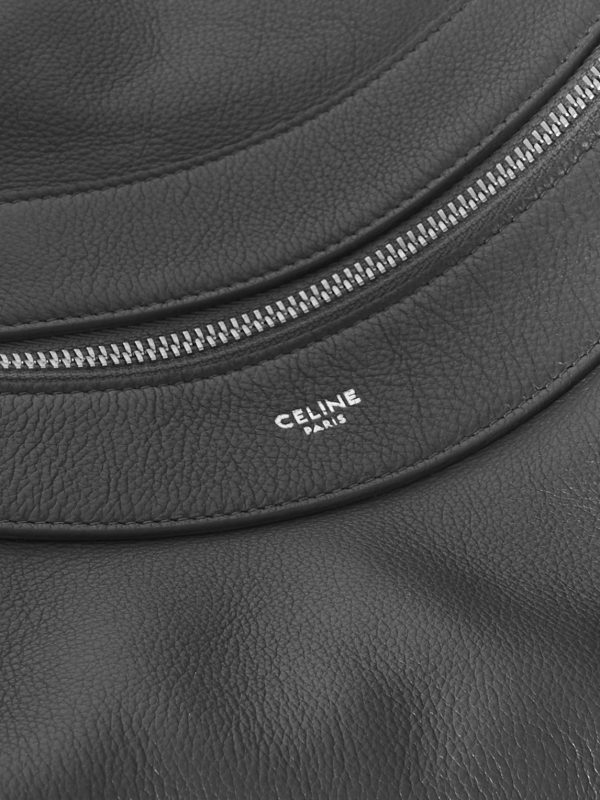 Romy Large Full-Grain Leather Messenger Bag - CU Romy Large Full-Grain Leather Messenger Bag - CU