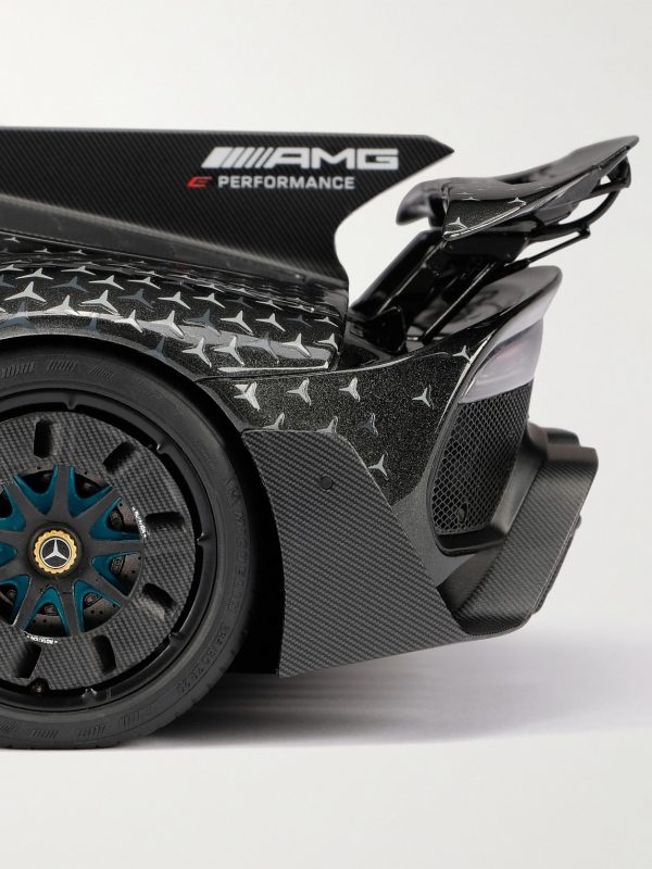 Mercedes-AMG ONE 1:18 Model Car - E2 Mercedes-AMG ONE 1:18 Model Car - E2