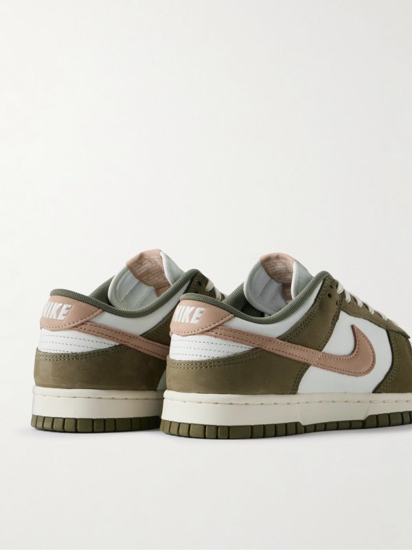 Dunk Low PRM Suede and Leather Sneakers - BK