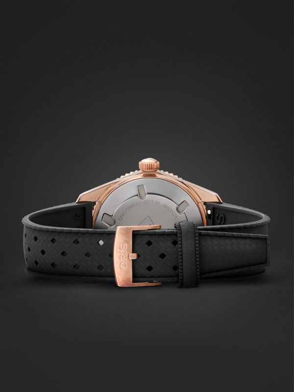 Divers-Sixty Five Automatic 38mm Bronze Watch, Ref. No. 01 733 7771 3154-07 4 19 18BR - E2 Divers-Sixty Five Automatic 38mm Bronze Watch, Ref. No. 01 733 7771 3154-07 4 19 18BR - E2