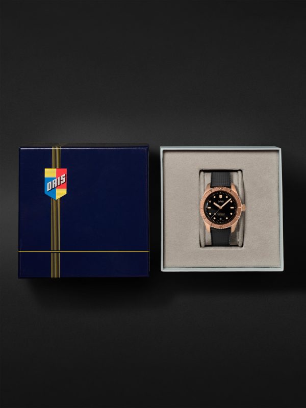 Divers-Sixty Five Automatic 38mm Bronze Watch, Ref. No. 01 733 7771 3154-07 4 19 18BR - E3 Divers-Sixty Five Automatic 38mm Bronze Watch, Ref. No. 01 733 7771 3154-07 4 19 18BR - E3