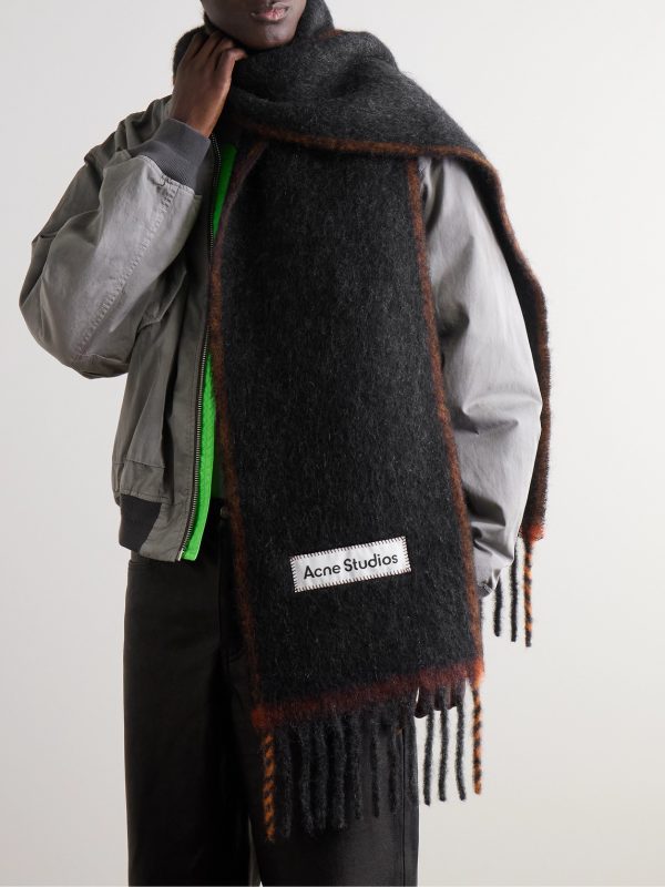 Vally Fringed Knitted Scarf - OU Vally Fringed Knitted Scarf - OU