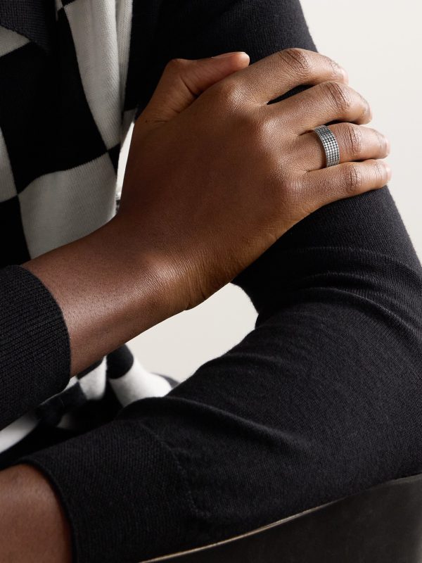 Le 11g Pyramid Sterling Silver Ring - FR Le 11g Pyramid Sterling Silver Ring - FR