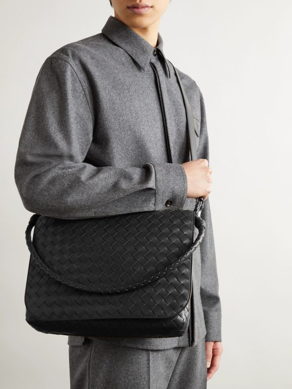 Swing Intrecciato Leather Messenger Bag - OU