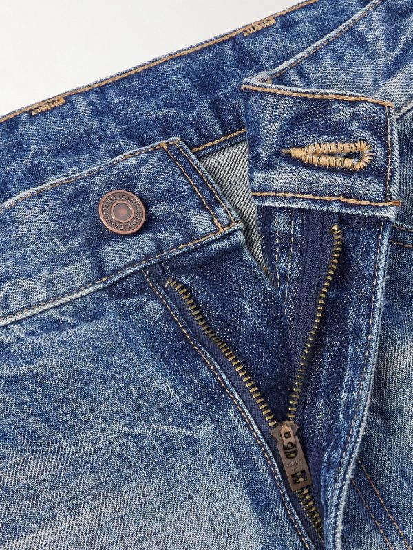 Wide-Leg Distressed Jeans - E1