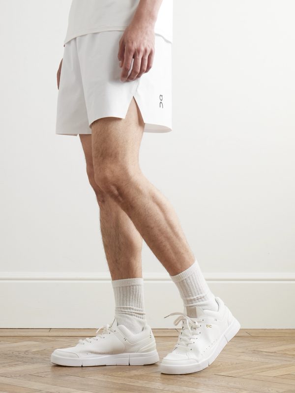 + Roger Federer The Roger Centre Court Vegan Leather and Mesh Tennis Sneakers - OU + Roger Federer The Roger Centre Court Vegan Leather and Mesh Tennis Sneakers - OU