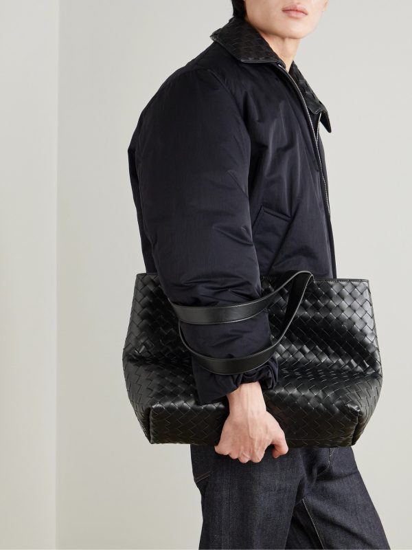Avenue Small Intrecciato Leather Tote Bag - OU
