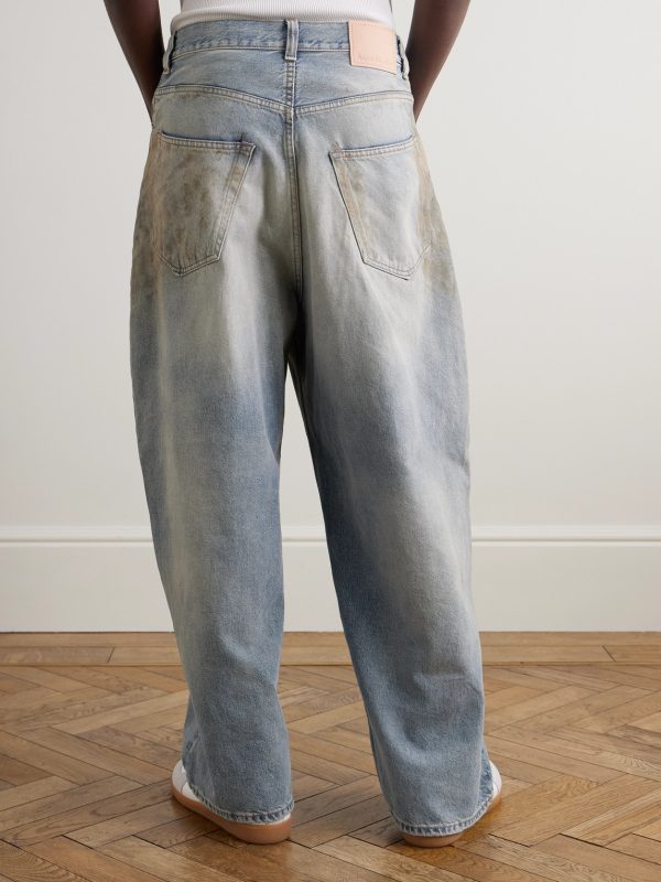 Straight-Leg Distressed Jeans - BK Straight-Leg Distressed Jeans - BK