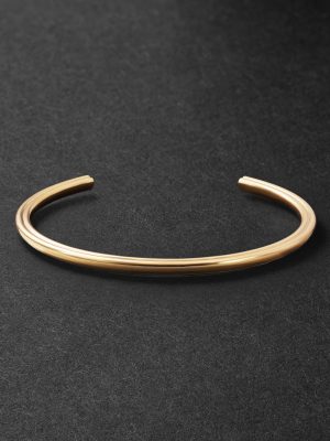 Heart 18-Karat Gold Diamond Cuff Heart 18-Karat Gold Diamond Cuff