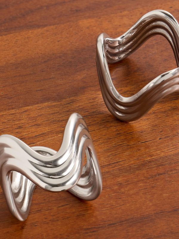 Ripple Set of Four Platinum-Plated Napkin Rings - CU Ripple Set of Four Platinum-Plated Napkin Rings - CU