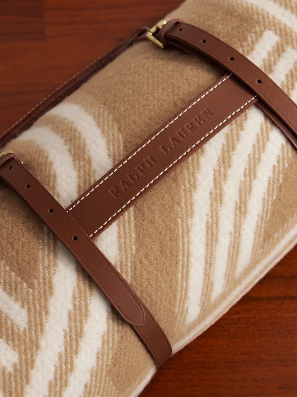 Berken Merino Wool and Cashmere-Blend Jacquard Blanket - CU Berken Merino Wool and Cashmere-Blend Jacquard Blanket - CU