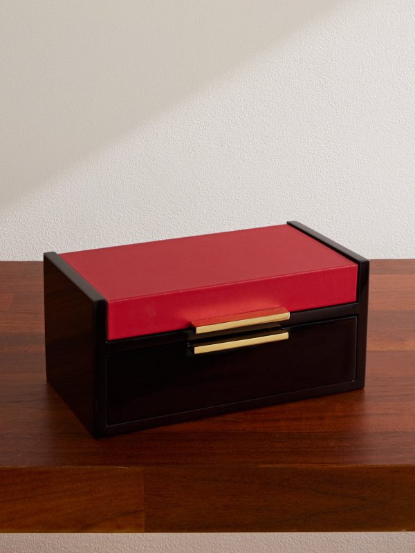 Sutton Leather and Walnut Wood Poker Set - E1