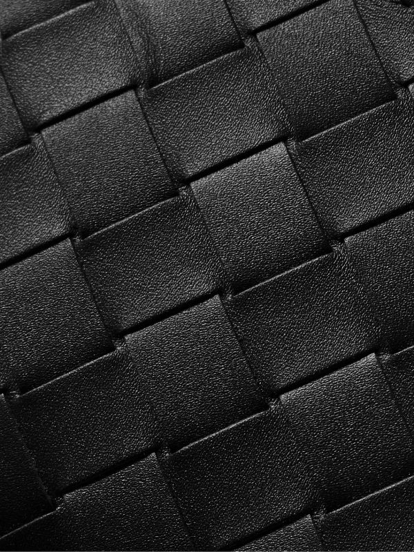 Intrecciato Leather Billfold Wallet - CU