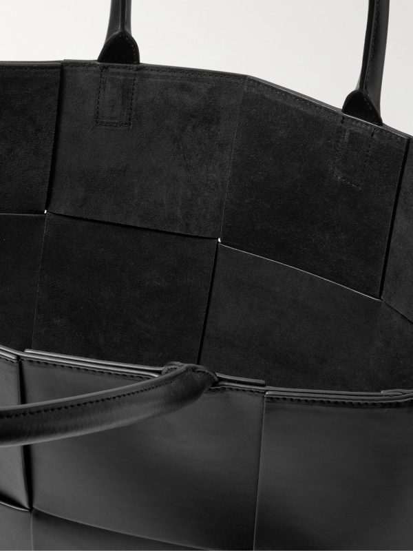 Large Arco Intrecciato Leather Tote Bag - E1