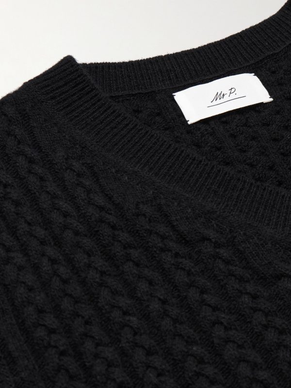 Cable-Knit Wool Sweater Vest - CU