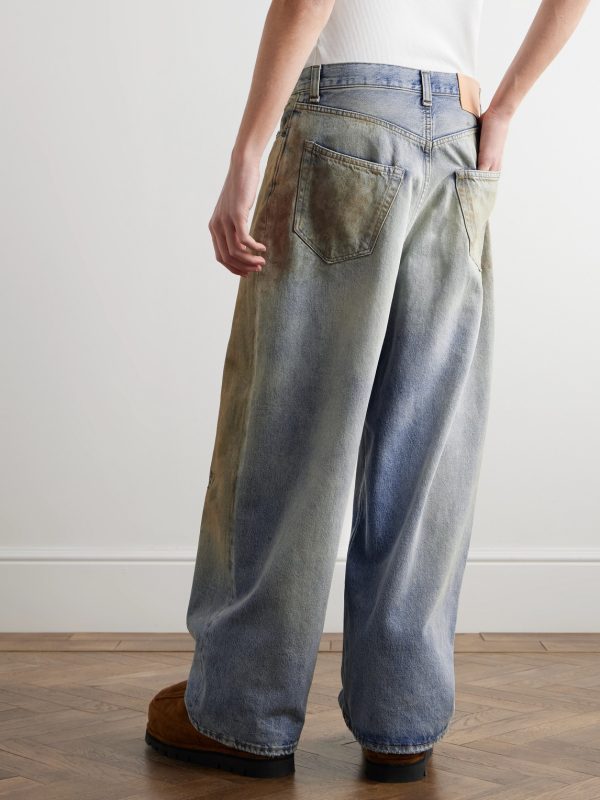 Straight-Leg Distressed Jeans - BK Straight-Leg Distressed Jeans - BK