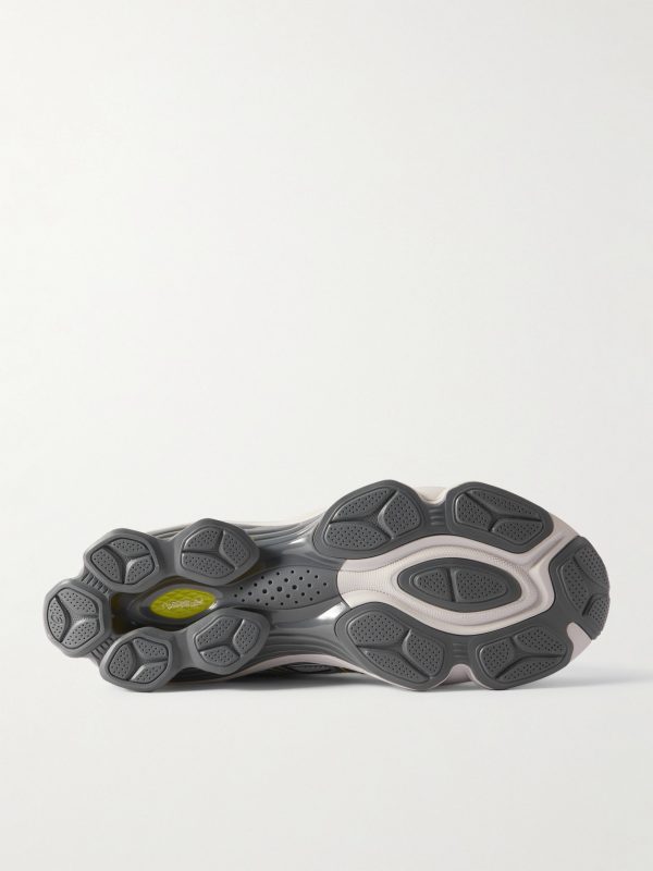 GEL-KINETIC FLUENT™ Metallic Mesh Sneakers - E1 GEL-KINETIC FLUENT™ Metallic Mesh Sneakers - E1