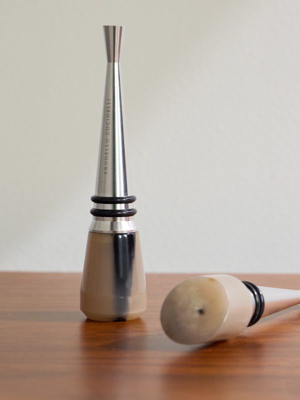 Set of Two Horn and Stainless Steel Bottle Stoppers - CU Set of Two Horn and Stainless Steel Bottle Stoppers - CU