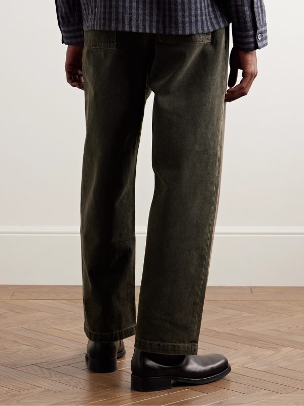 Slater Straight-Leg Pleated Jeans - BK Slater Straight-Leg Pleated Jeans - BK