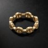 Dame Tri-Link 18-Karat Gold Pendant Dame Tri-Link 18-Karat Gold Pendant
