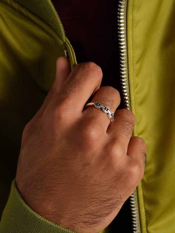 Makers Dame Sterling Silver Ring - FR Makers Dame Sterling Silver Ring - FR