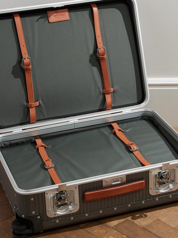 Bank Spinner 68cm Leather-Trimmed Aluminium Suitcase - E1 Bank Spinner 68cm Leather-Trimmed Aluminium Suitcase - E1