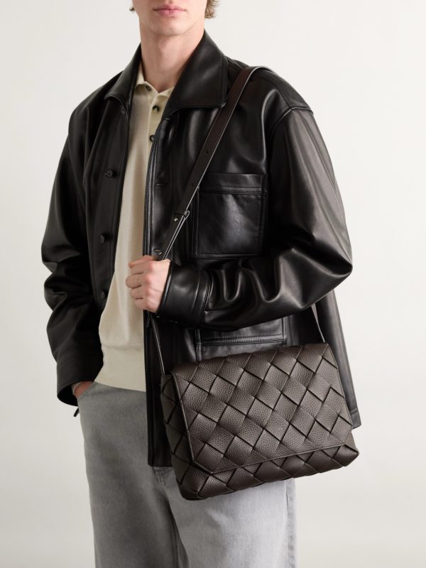 Large Diago Intrecciato Full-Grain Leather Messenger Bag - OU