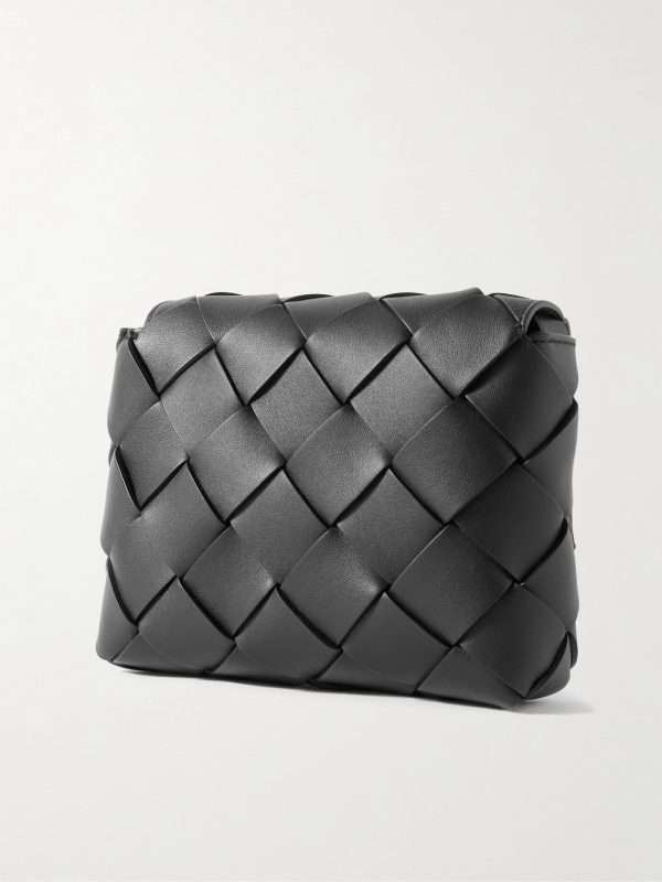 Diago Intrecciato Leather Pouch - BK Diago Intrecciato Leather Pouch - BK