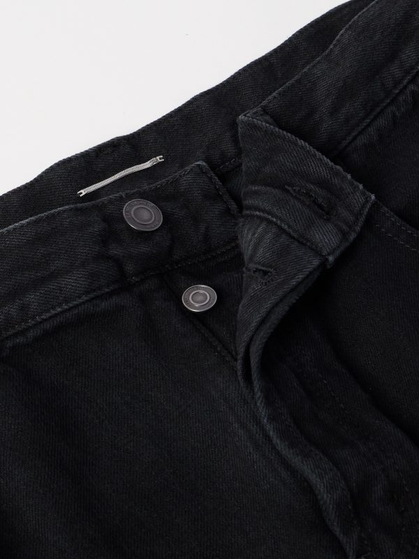 Straight-Leg Jeans - E1 Straight-Leg Jeans - E1