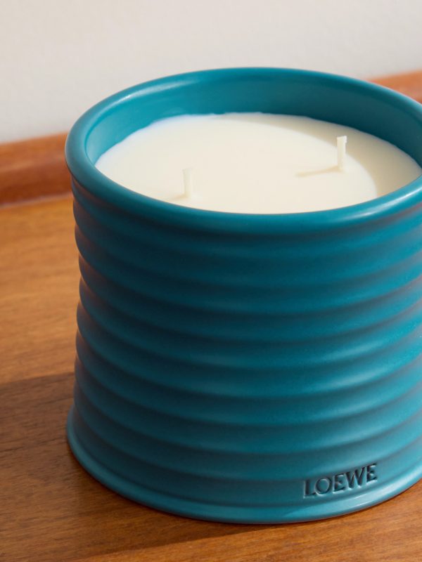 Incense Medium Scented Candle, 610g - CU Incense Medium Scented Candle, 610g - CU