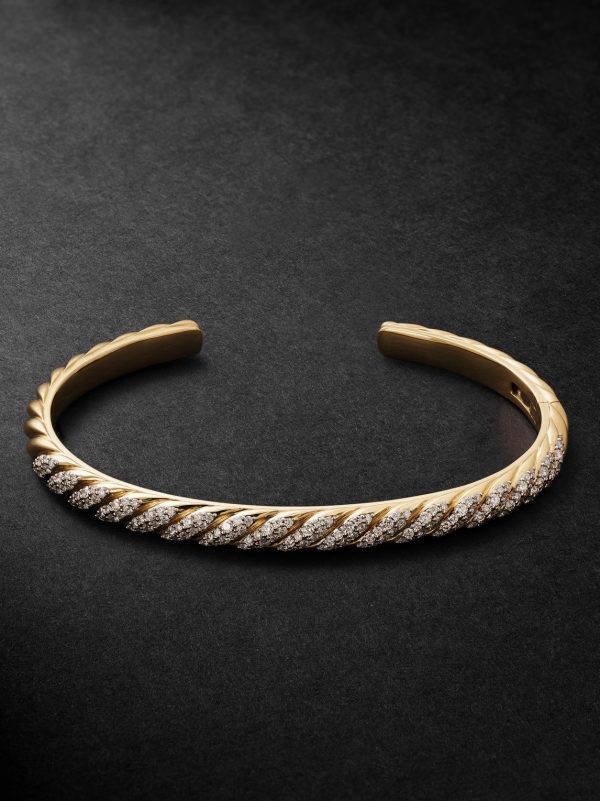 Sculpted Cable 18-Karat Gold Diamond Cuff