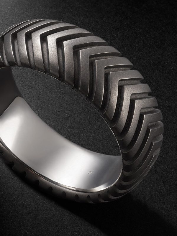 Chevron Titanium Ring - CU Chevron Titanium Ring - CU