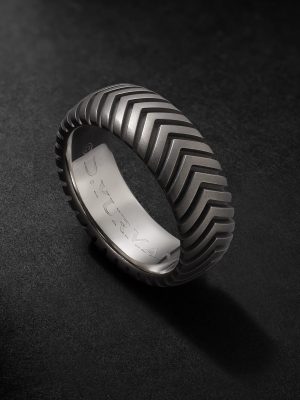Chevron Titanium Ring