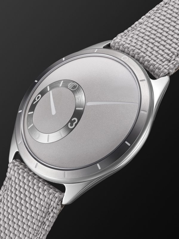 Type 9 Automatic 39mm Titanium and Woven Watch - FR