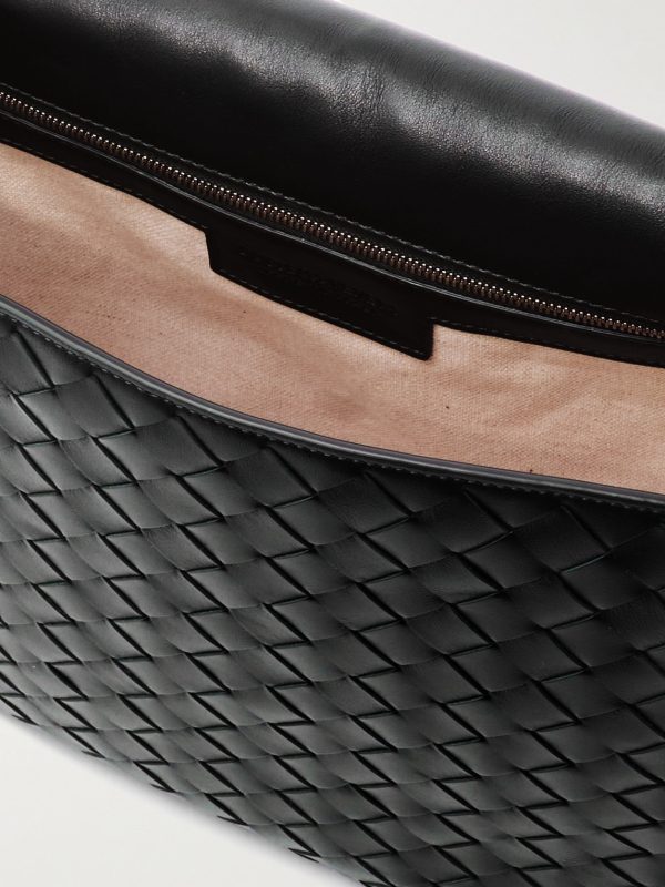 Swing Intrecciato Leather Messenger Bag - E1 Swing Intrecciato Leather Messenger Bag - E1