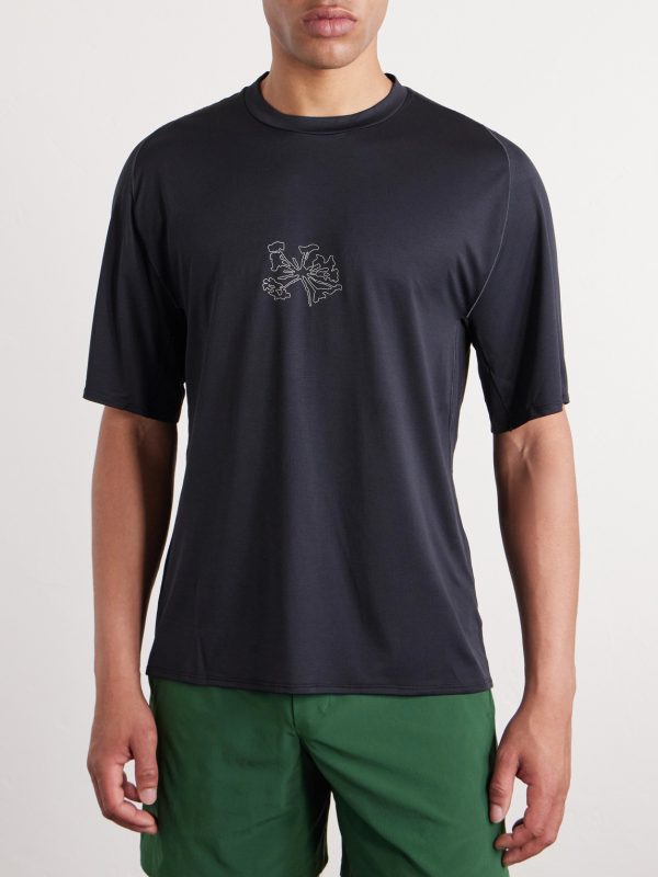 Lateral Peak Logo-Print Recycled-Jersey T-Shirt - FR Lateral Peak Logo-Print Recycled-Jersey T-Shirt - FR