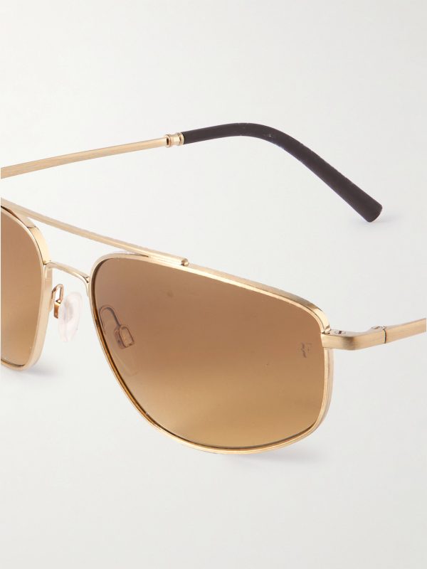 + Roger Federer R-14 Aviator-Style Gold-Tone Sunglasses - CU + Roger Federer R-14 Aviator-Style Gold-Tone Sunglasses - CU