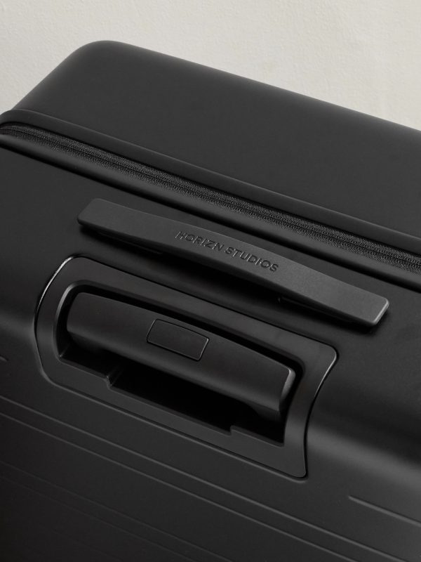 H7 Essential Hardshell Check-In Suitcase - CU H7 Essential Hardshell Check-In Suitcase - CU