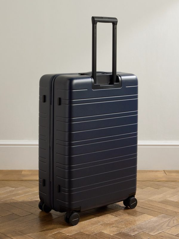 H7 Essential Hardshell Check-In Suitcase - BK H7 Essential Hardshell Check-In Suitcase - BK