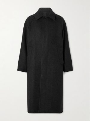 Installation Oversized Recycled-Wool Coat Installation Oversized Recycled-Wool Coat