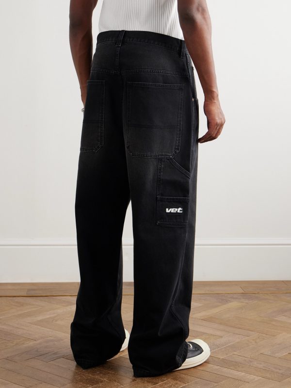 Hip-Hop Straight-Leg Jeans - BK Hip-Hop Straight-Leg Jeans - BK