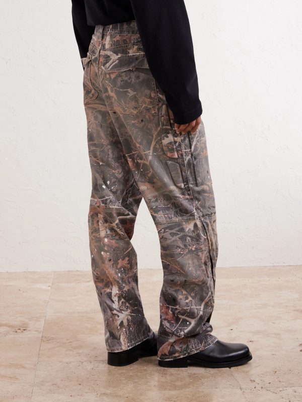 Enduro Straight-Leg Padded Camouflage-Print Jeans - BK
