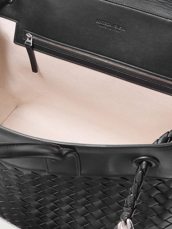 Andiamo Large Intrecciato Leather Messenger Bag - E1 Andiamo Large Intrecciato Leather Messenger Bag - E1