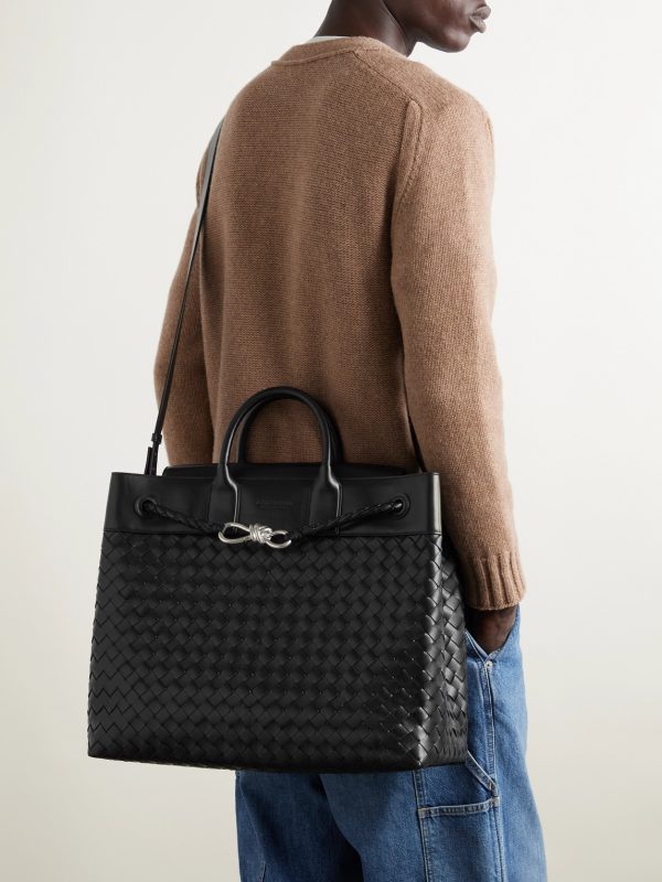 Andiamo Large Intrecciato Leather Messenger Bag - OU Andiamo Large Intrecciato Leather Messenger Bag - OU