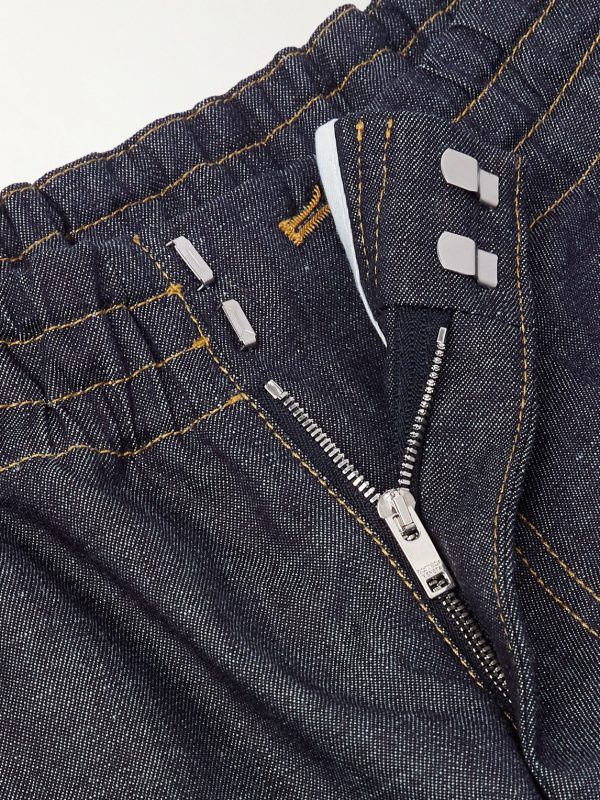 Straight-Leg Jeans - E1